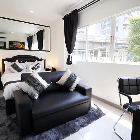 Thonglor Suites Hotel-3