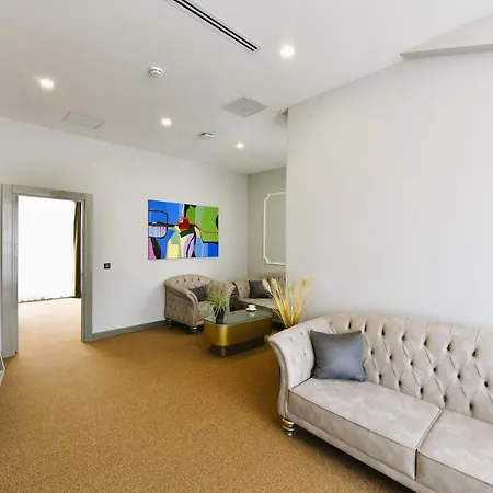Ghan Hotel-2