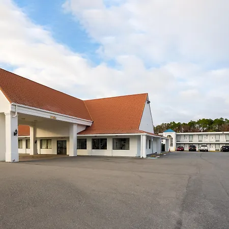 Baymont By Wyndham Jacksonville Airport-2