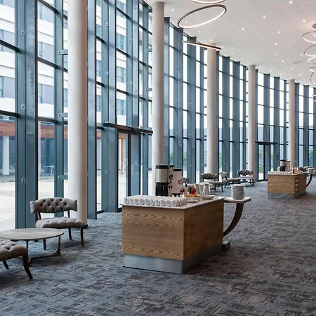 Radisson Hotel And Convention Centre Or Tambo Airport-2