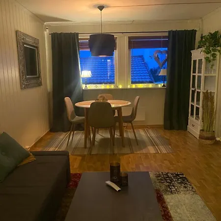 Apartment, 4Km Fra Tromsosentrum. Flyplass 1.71Km.-3