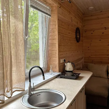 Котедж Бiля Рiчки Село Кудашiвка-2
