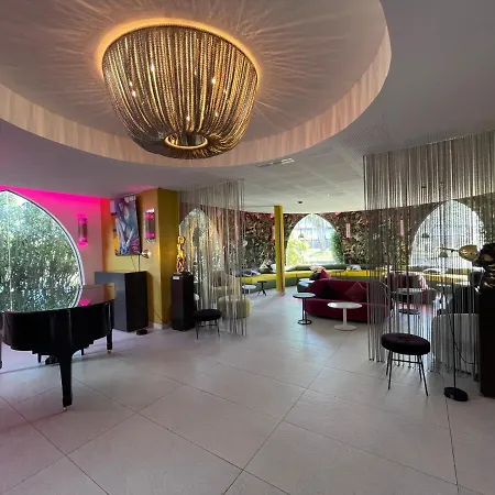 Oz'Inn Hotel & Spa-3