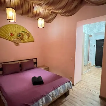 10/8 Kotliarska Moisha House-2