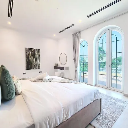Luxury 3Br Private Pool Villa And Elaborate Gardens-3