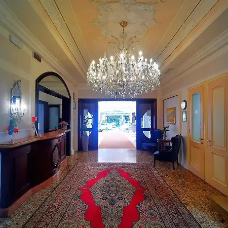 Hotel Edelweiss-2