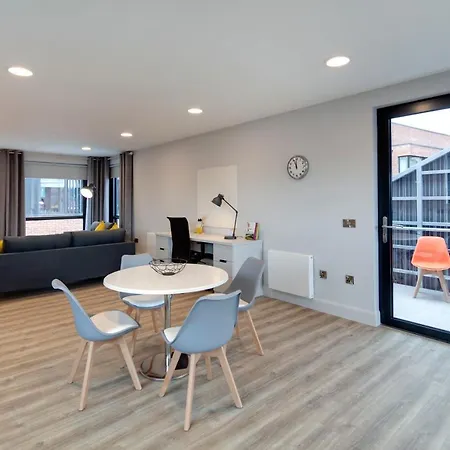 Highfield House-2