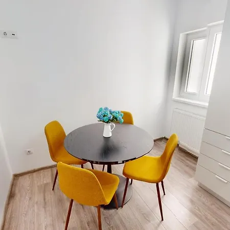 Deventer Residence Vrt-2