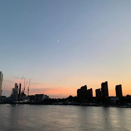 Fulham Dream-2