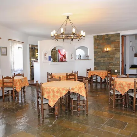 Asterias Hotel - Seafront-3