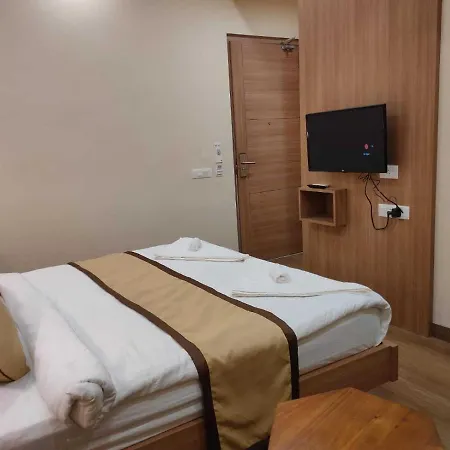 Hotel The Golf 1-2