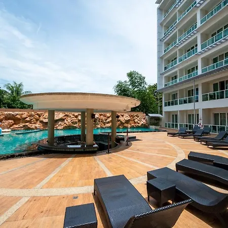 Centara Nova Hotel Pattaya-2