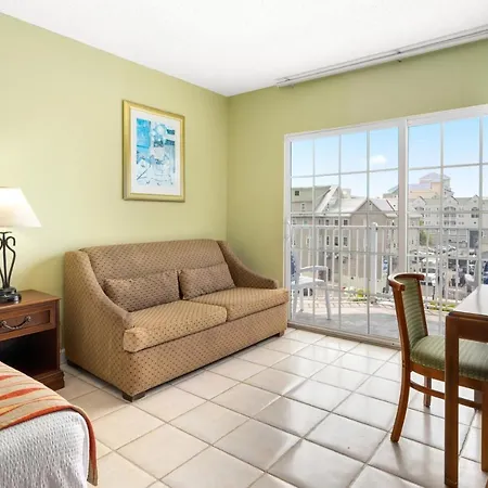Tidelands Caribbean Boardwalk Hotel And Suites-2