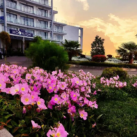 Moonlight Hotel-2