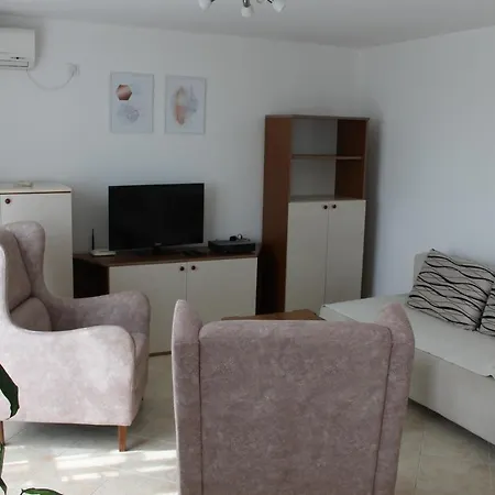 Apartman Maslovar-2