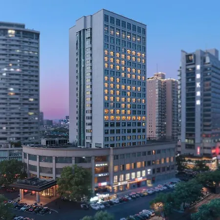 Kingdom Hotel-2