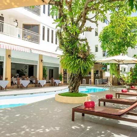 La Vintage Resort-3