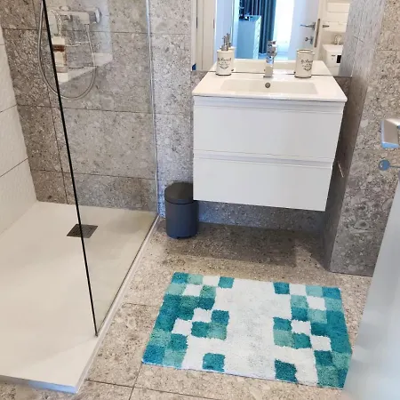 Marine Apartment 2-2