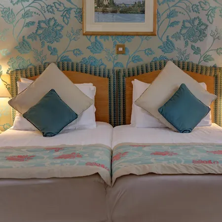 Norfolk Royale Hotel-3