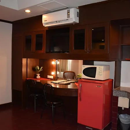 Karon Cafe Inn-3