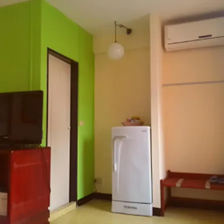Sawasdee Sukhumvit Inn-3