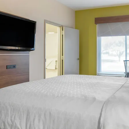 Holiday Inn Express Hotel & Suites Albuquerque Midtown By Ihg-3