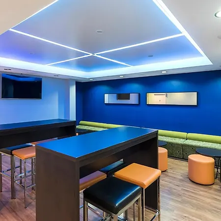 Quality Hotel Ambassador Perth-2
