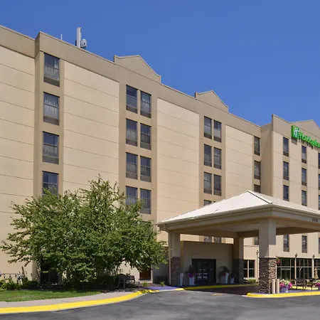 Holiday Inn Express & Suites Central Omaha By Ihg-3