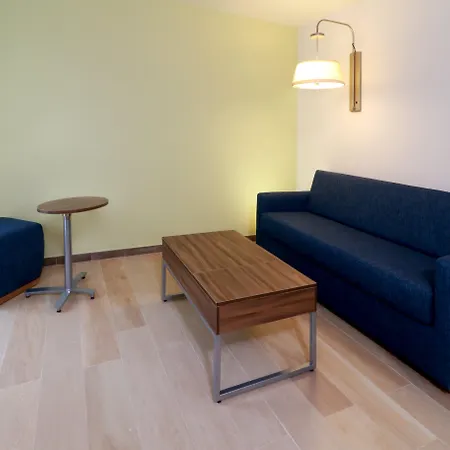 Holiday Inn Express & Suites - Playa Del Carmen By Ihg-3