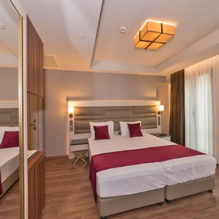 Golden Royal Hotel & Spa-2