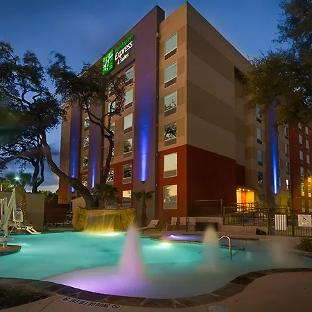 Holiday Inn Express & Suites San Antonio Medical - Six Flags By Ihg-2
