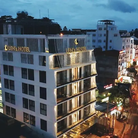 Len'S Hotel-2
