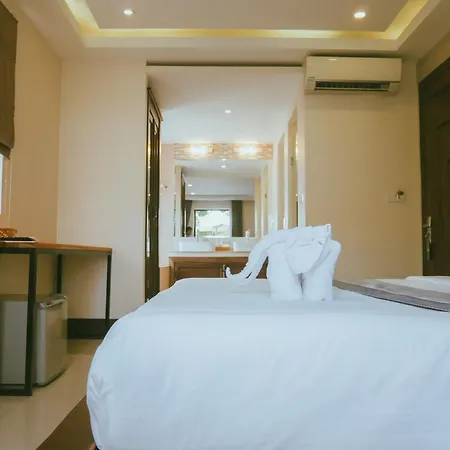 Hotel Five.S-2