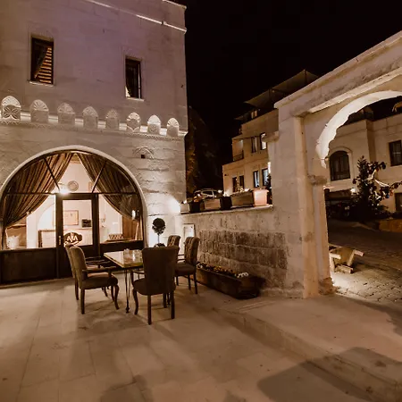 Kismet Cave Mansion-2