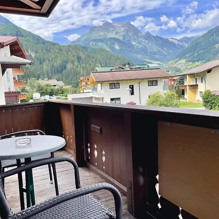 Appartment Zum Stoaner-2