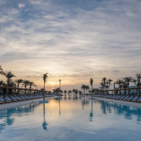 Serry Beach Resort-2