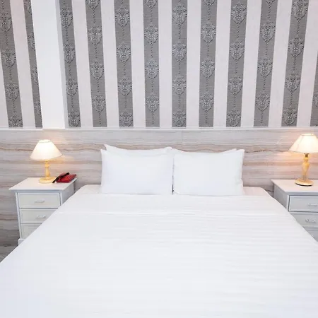 Ben Thanh Station Hotel-3