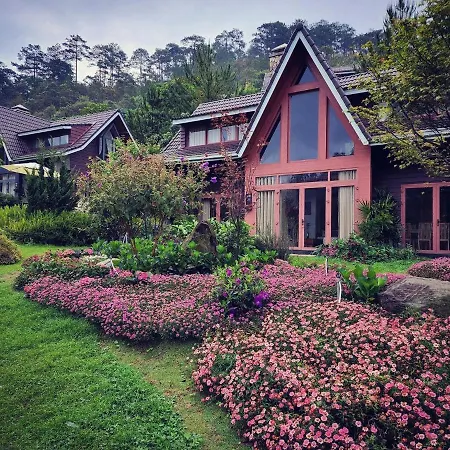 Lat Valley Retreat Village-3