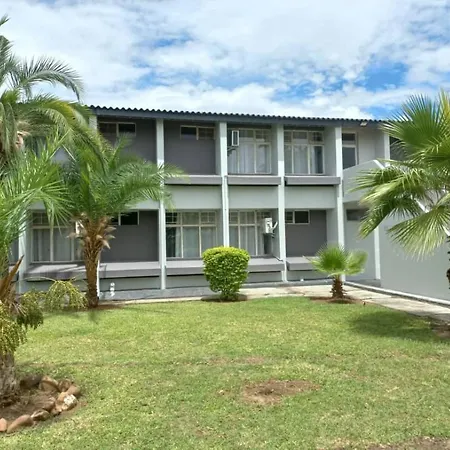 Crescent Lodge-2