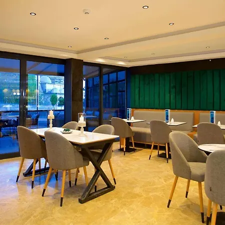 Days Inn By Wyndham Istanbul Airport Arnavutkoy-2