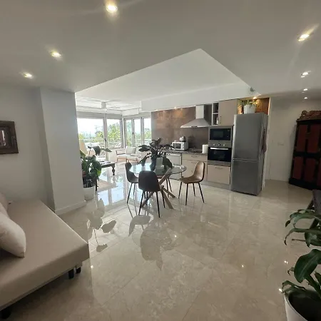 Penthouse Puerta De Pedregalejo-3