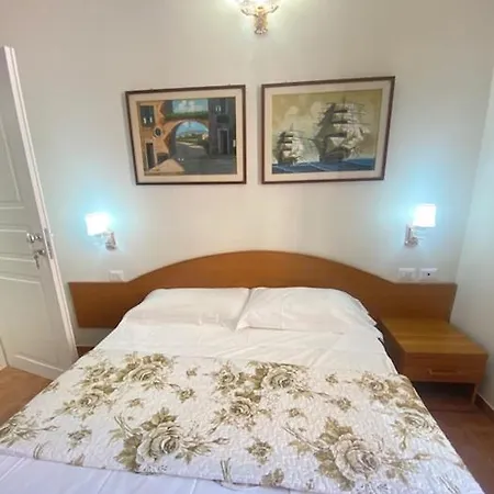 Hotel Resi-2