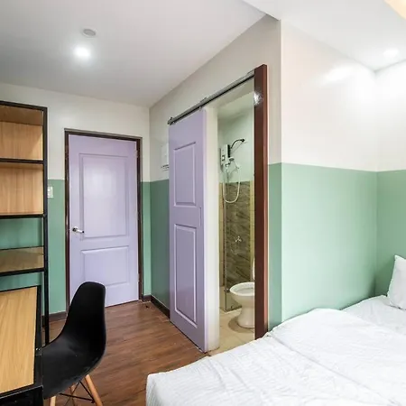 St. Marvin Studio Makati M308-3