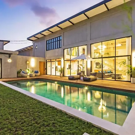 Manresa Villa-4Br Private Villa In Berawa, Bali-3