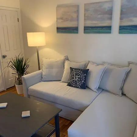 Cozy 2Br Home W/ Parking In Downtown Annapolis-3