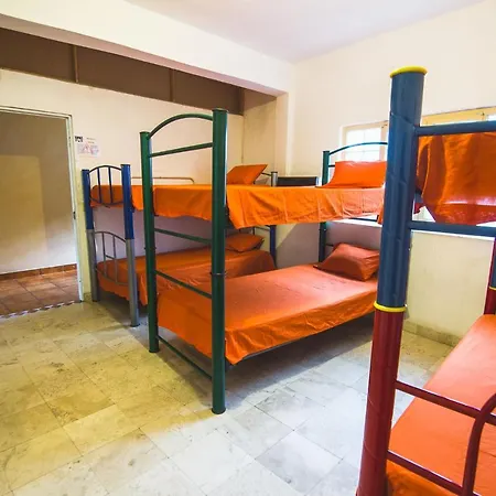 Oasis Hostel-2