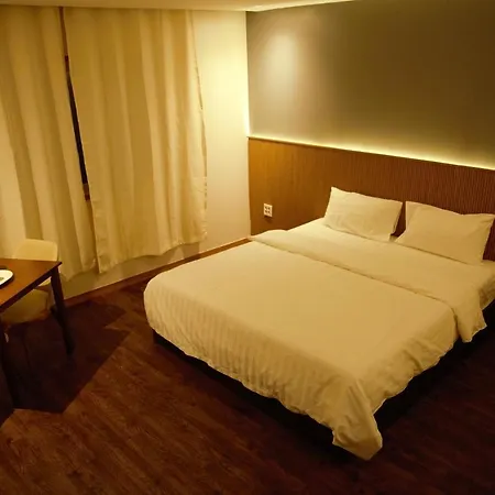 The Koa Hotel & Spa-3