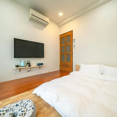 Luodong Warm House-2