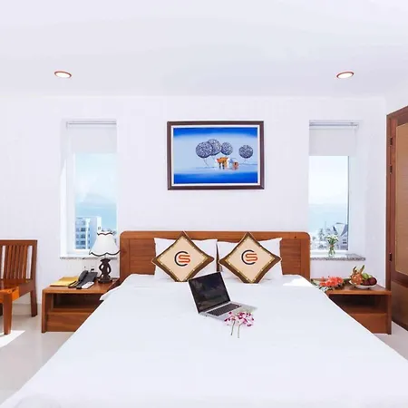 Emerald Boutique Hotel Danang-3