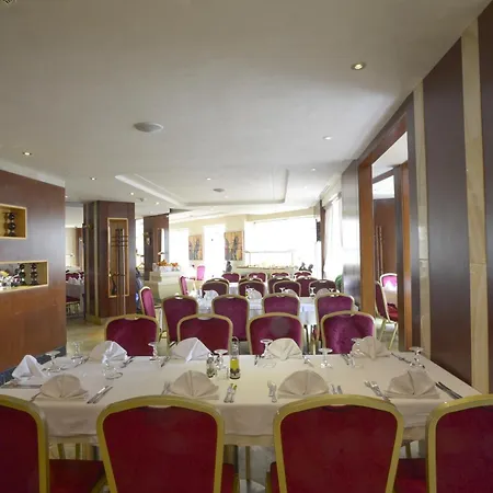 The Penthouse Suites Hotel-3